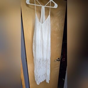 Chic White Lace Halter Dress